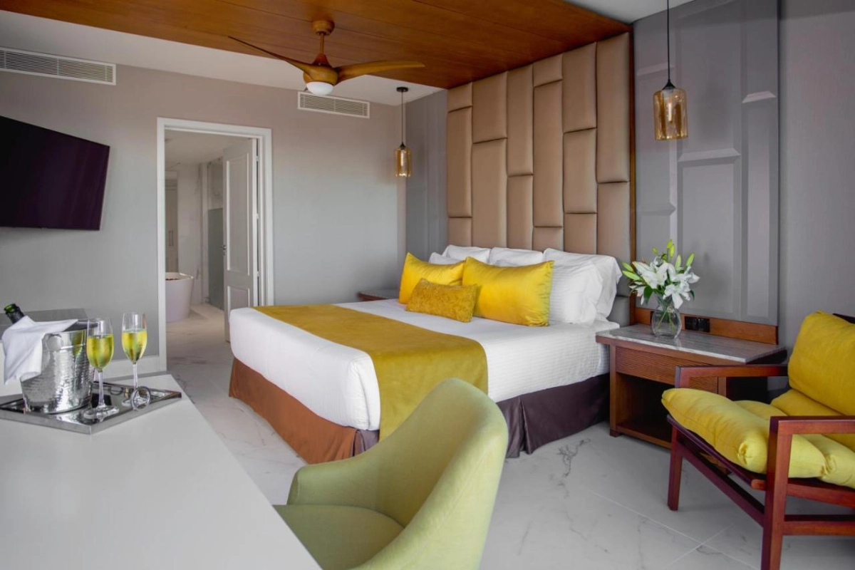 Secrets Royal Beach Punta Cana - Hotel Photo 16