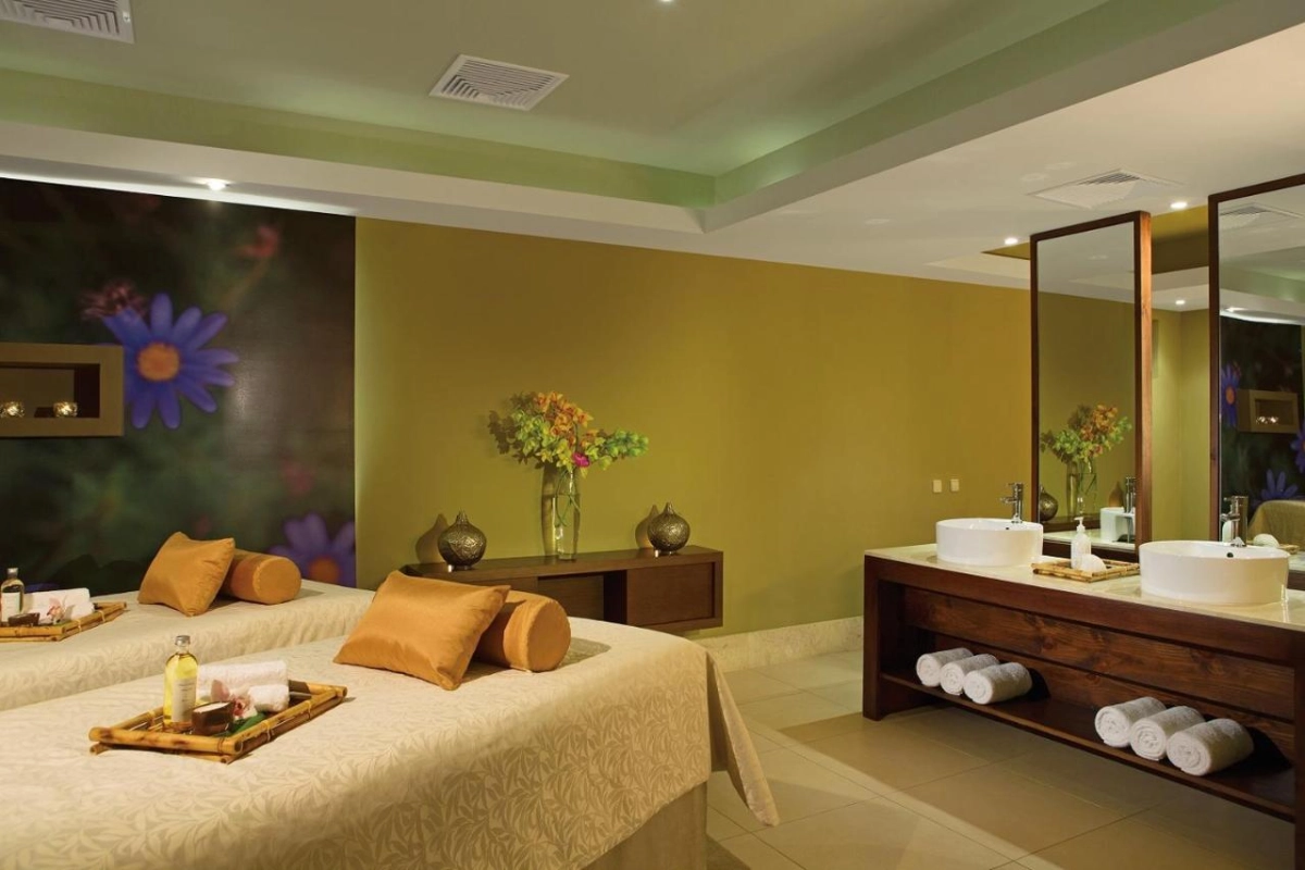 Secrets Royal Beach Punta Cana - Hotel Photo 18