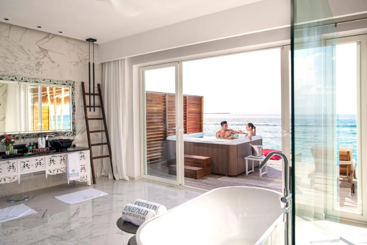 Emerald Maldives Resort & Spa - Hotel Photo 9