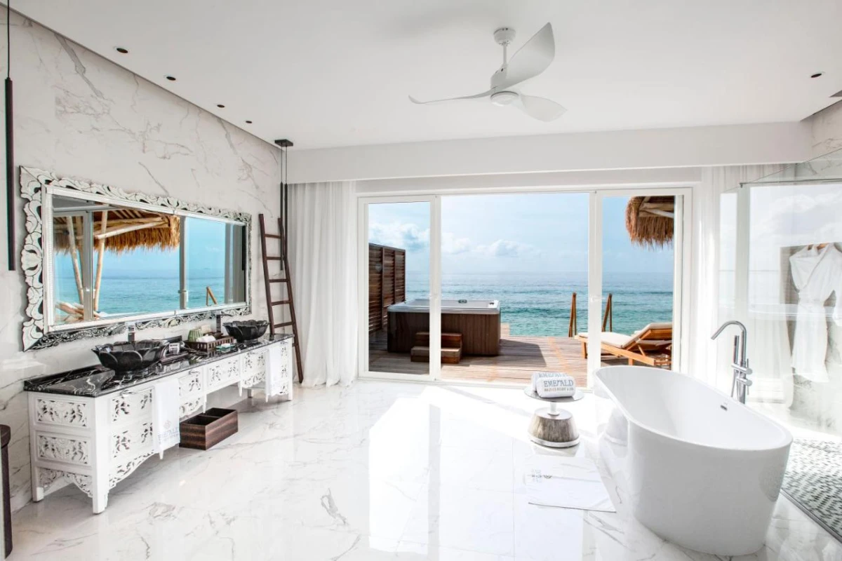 Emerald Maldives Resort & Spa - Hotel Photo 13