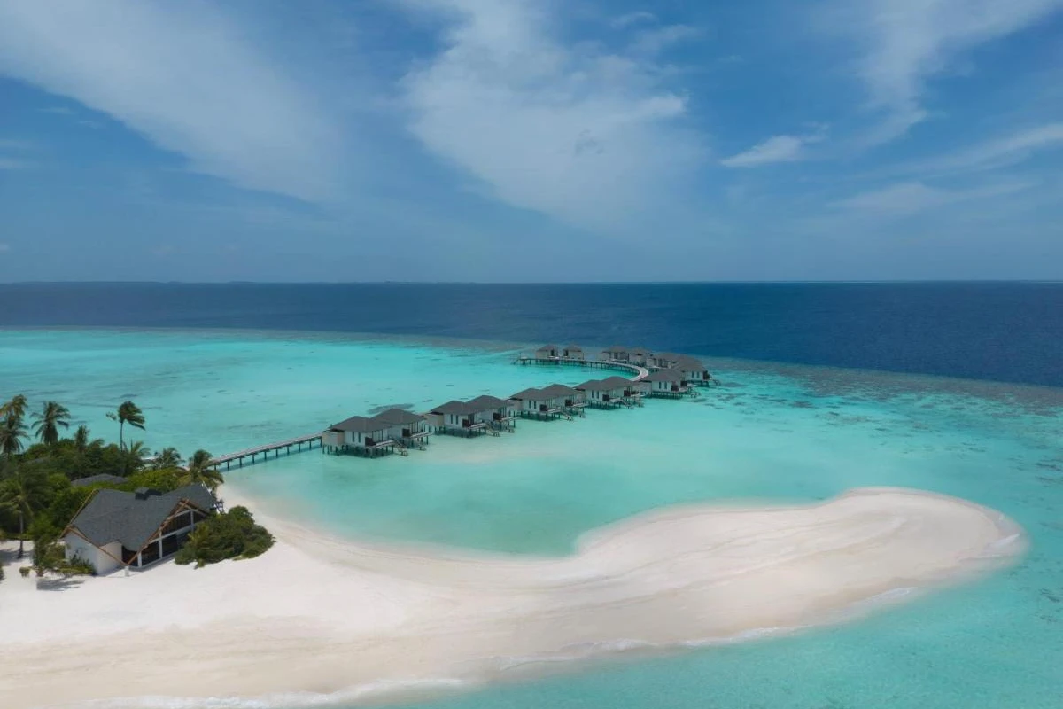 NH Collection Maldives Havodda Resort - Hotel Photo 7