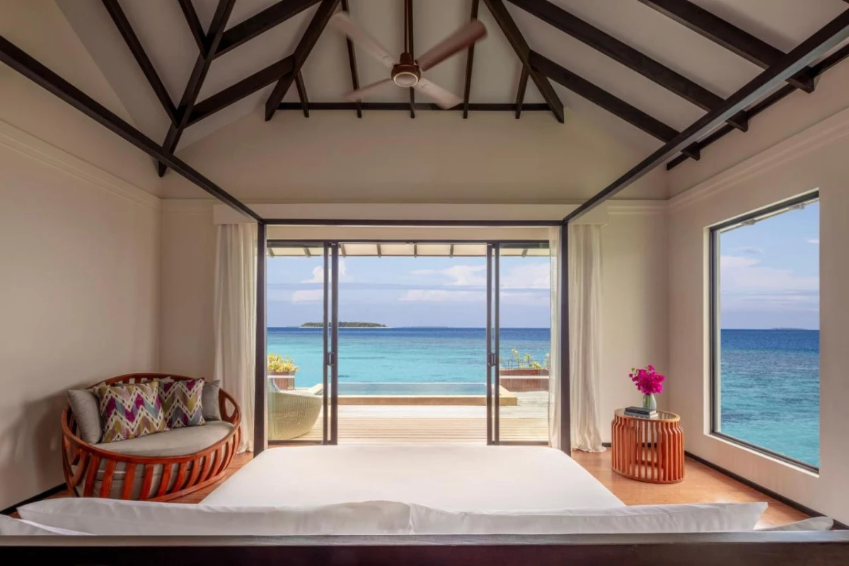 NH Collection Maldives Havodda Resort - Hotel Photo 9