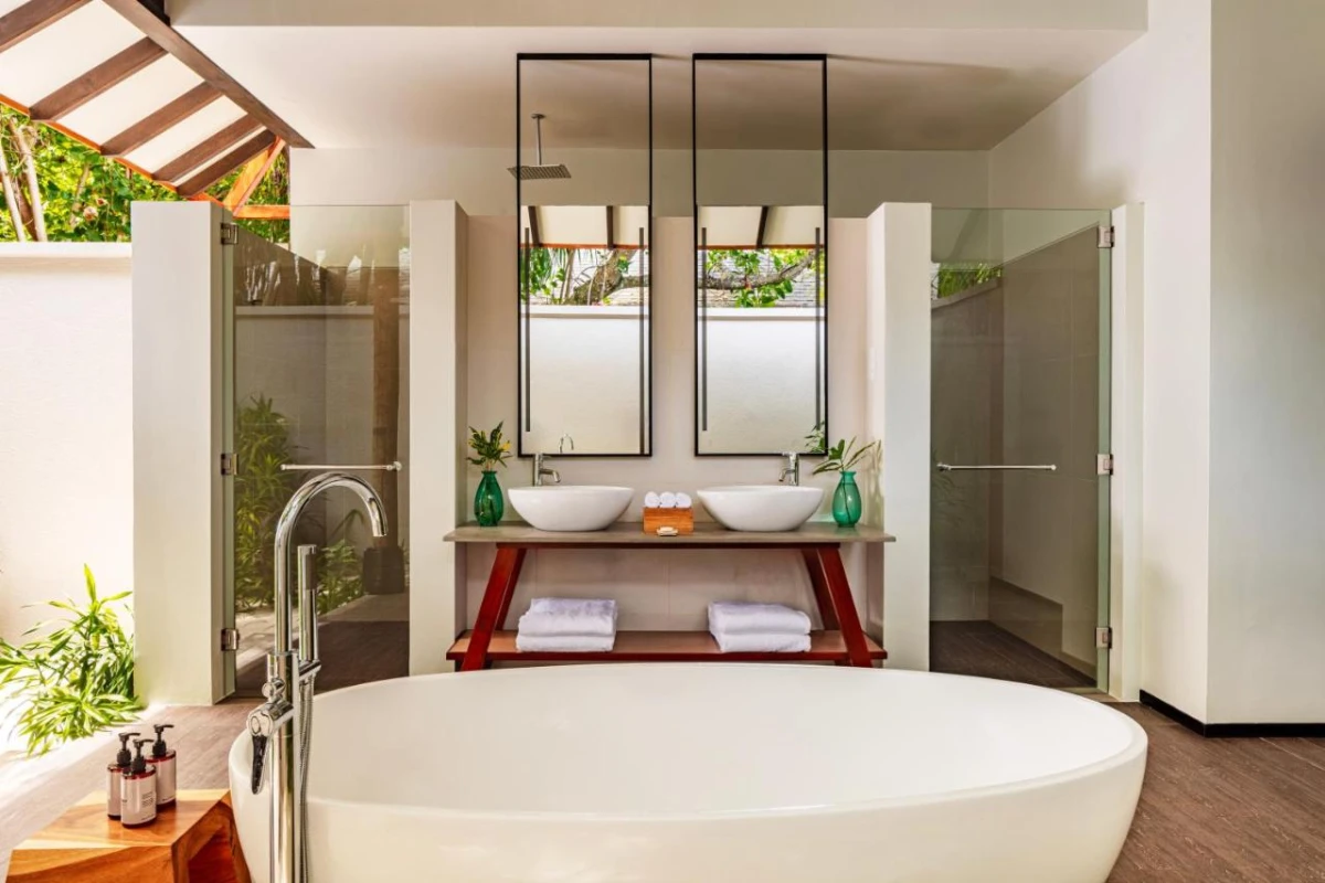 NH Collection Maldives Havodda Resort - Hotel Photo 22