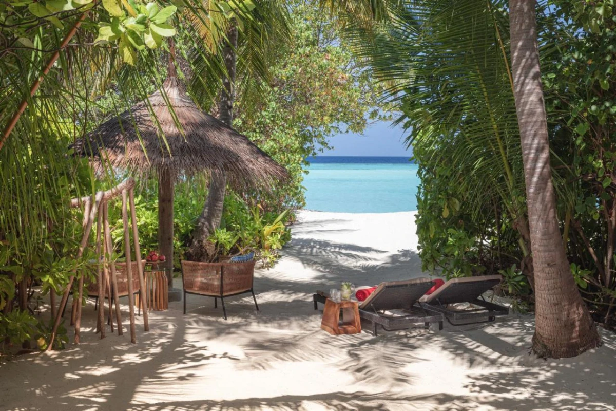 NH Collection Maldives Havodda Resort - Hotel Photo 24