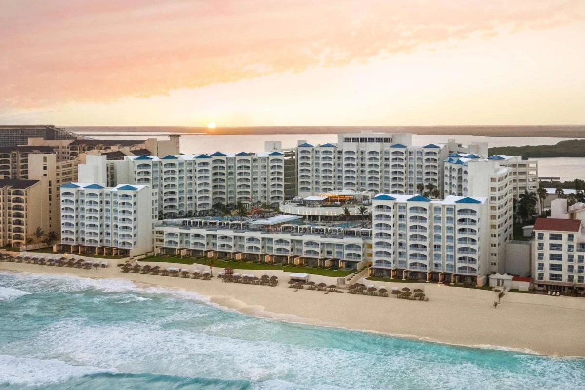Hilton Cancun Mar Caribe All-Inclusive Resort - Hotel Photo 6