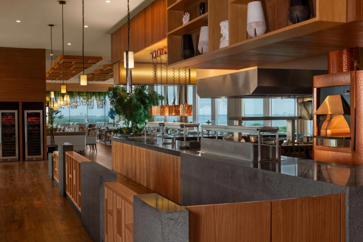 Hilton Cancun Mar Caribe All-Inclusive Resort - Hotel Photo 37