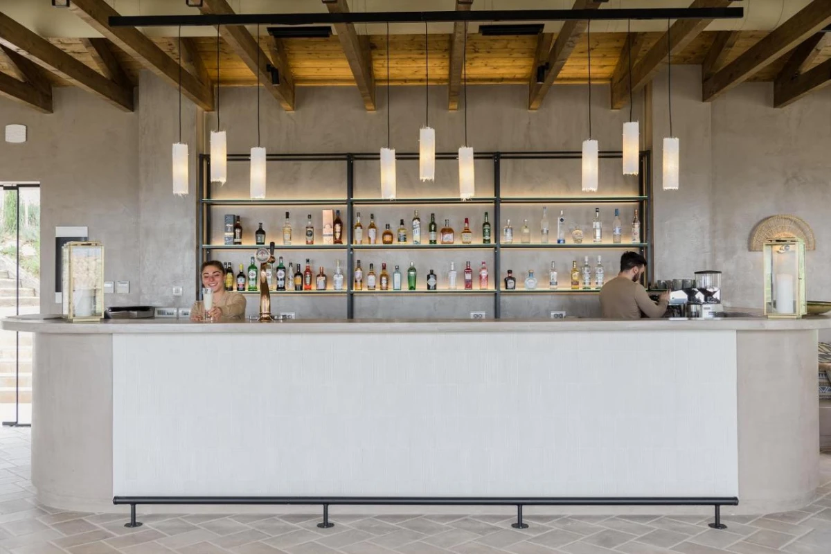 Eliamos - Hotel Photo 9