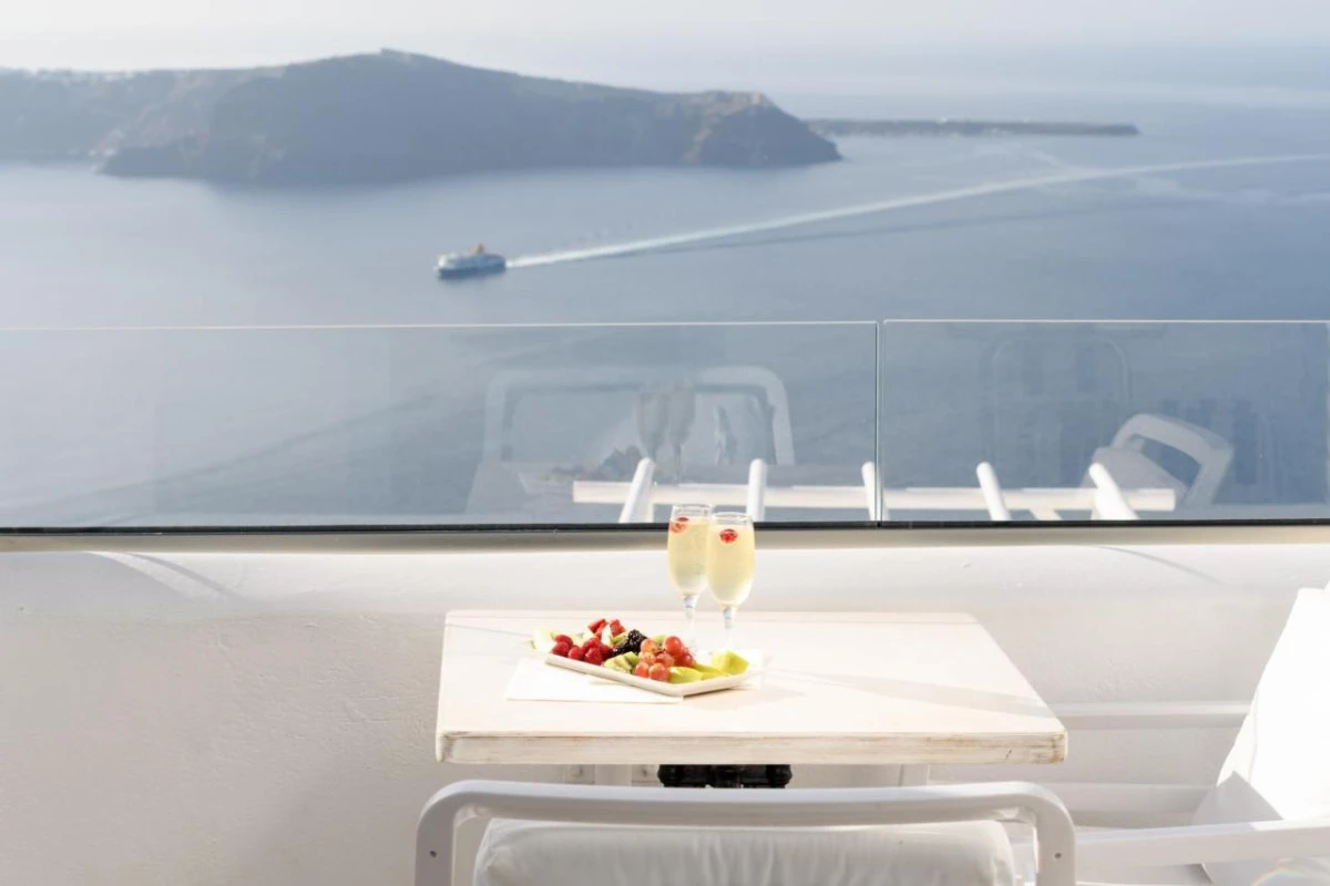 Above Blue Suites - Hotel Photo 37