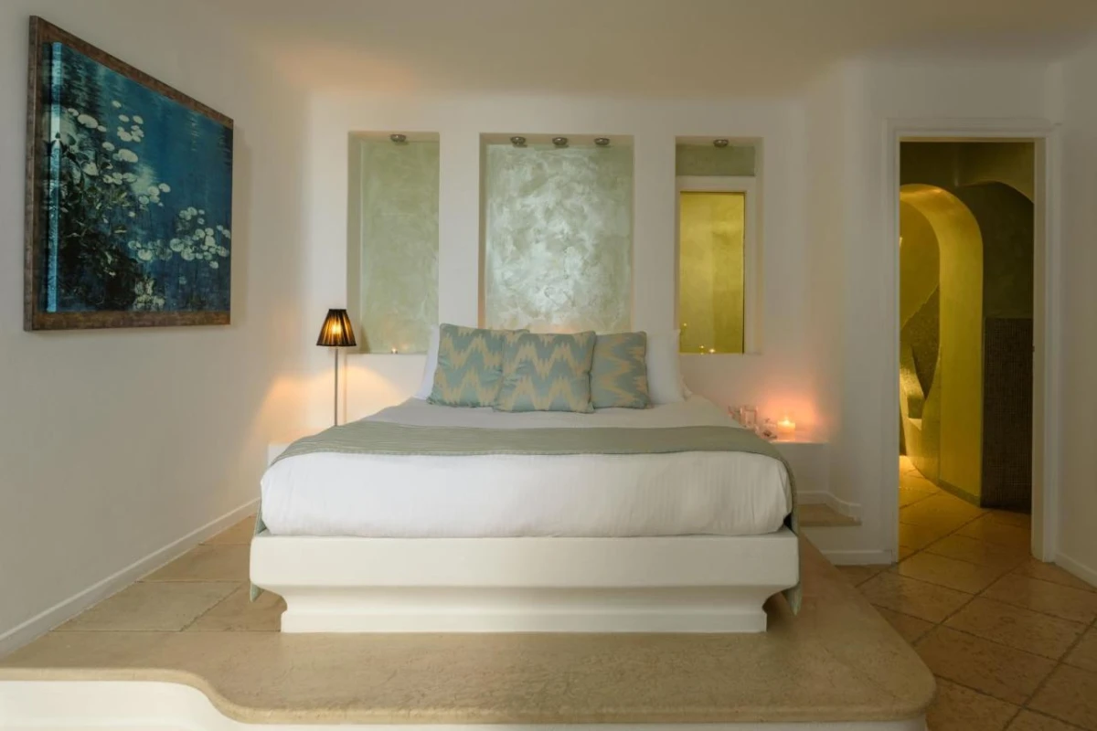 Above Blue Suites - Hotel Photo 47