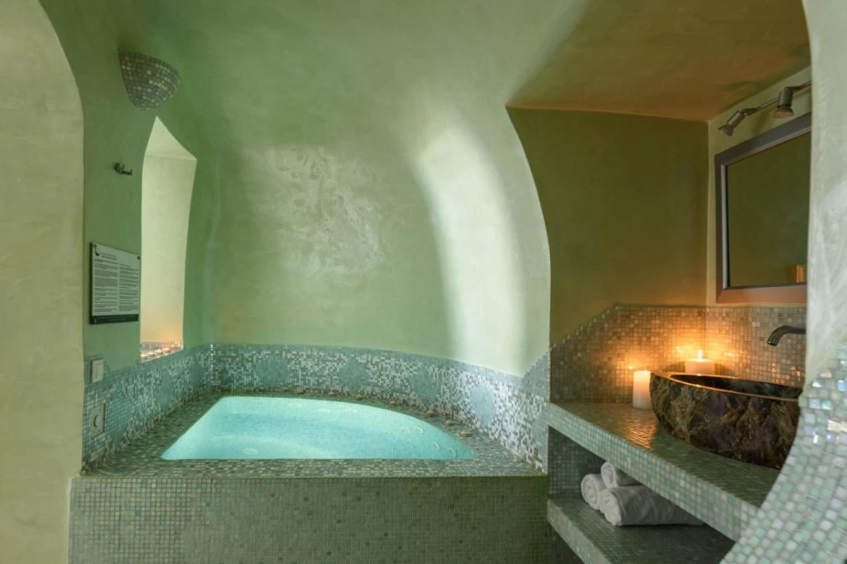 Above Blue Suites - Hotel Photo 48