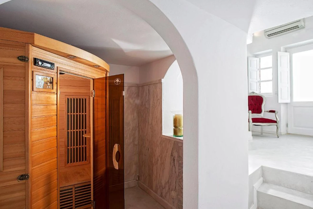 Above Blue Suites - Hotel Photo 71