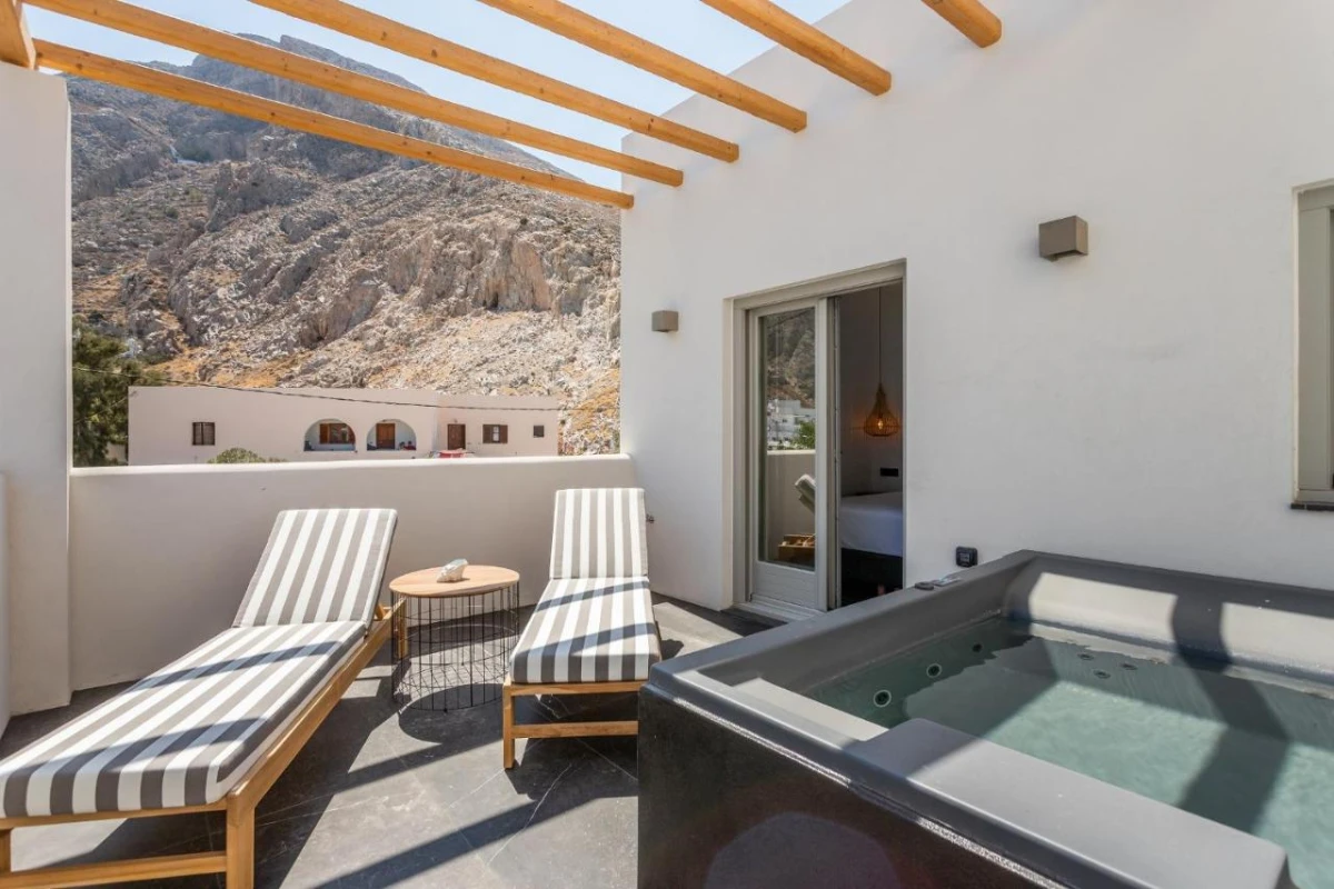 Aegean Gem Kamari - Hotel Photo 25