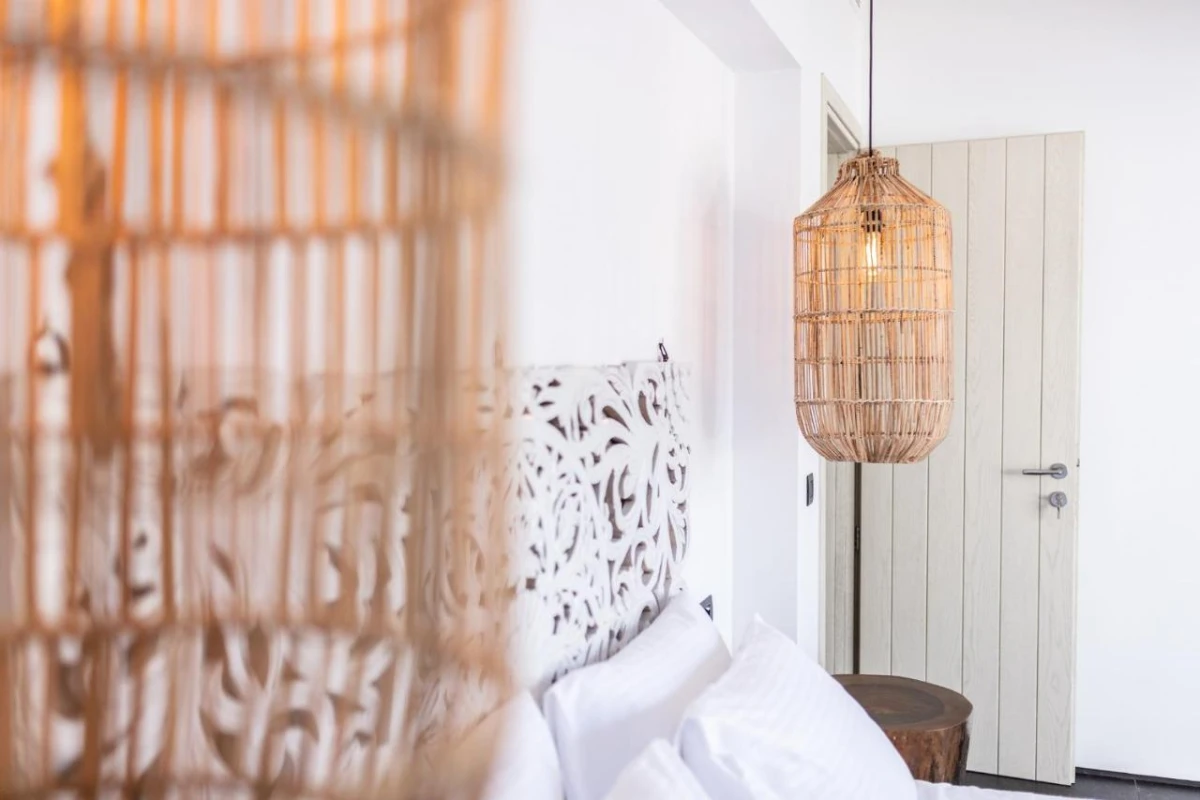 Aegean Gem Kamari - Hotel Photo 27