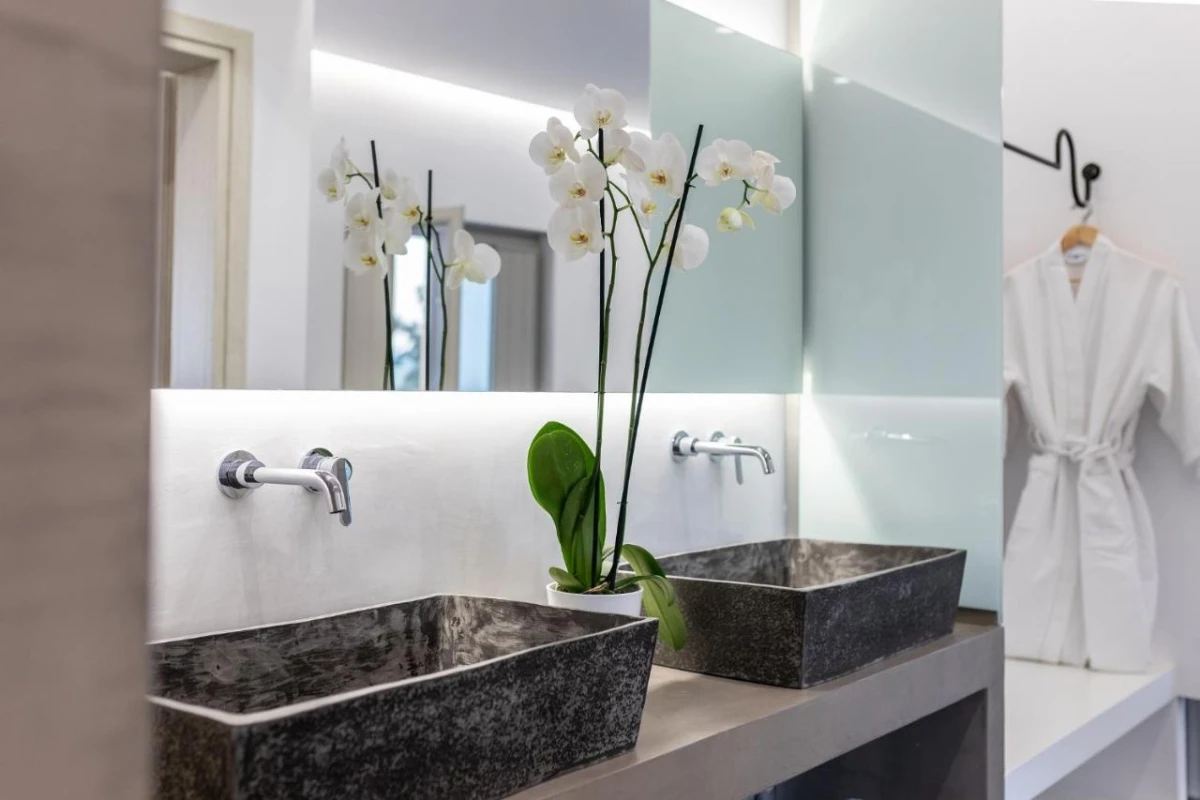 Aegean Gem Kamari - Hotel Photo 39