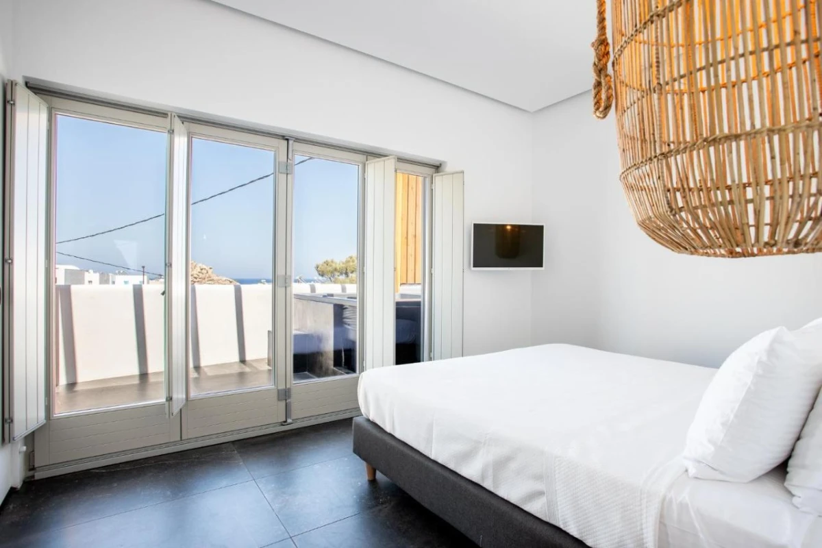 Aegean Gem Kamari - Hotel Photo 42