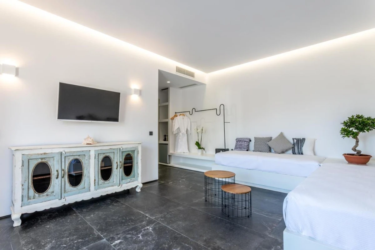 Aegean Gem Kamari - Hotel Photo 75