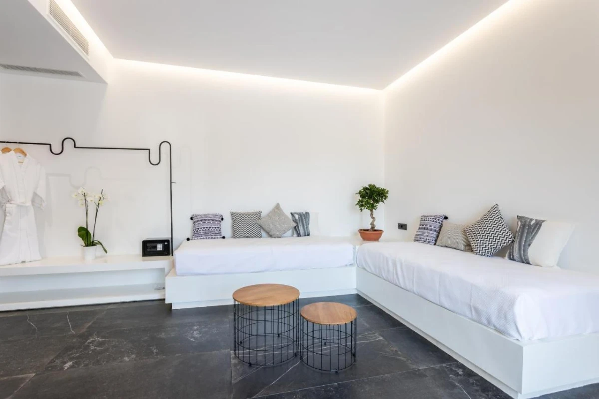 Aegean Gem Kamari - Hotel Photo 76