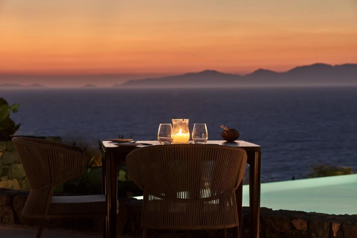 Canaves Epitome - Hotel Photo 37