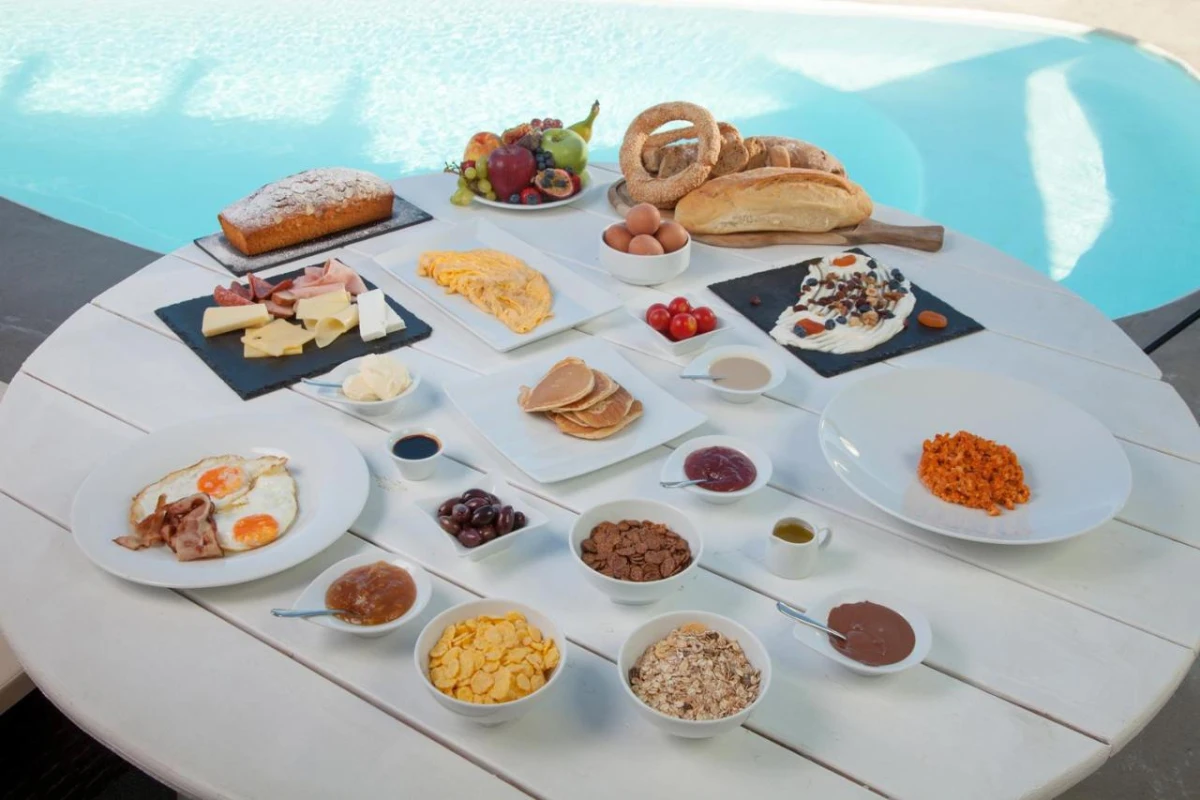 Dome Santorini Resort - Hotel Photo 17