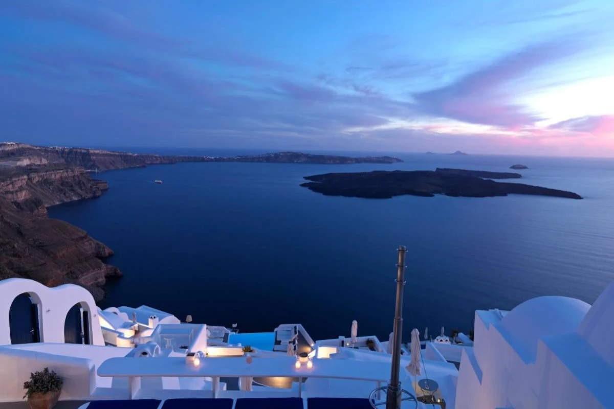 Katikies Chromata Santorini - Hotel Photo 1