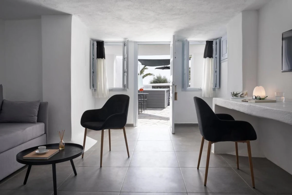 Mr & Mrs White Oia - Hotel Photo 17