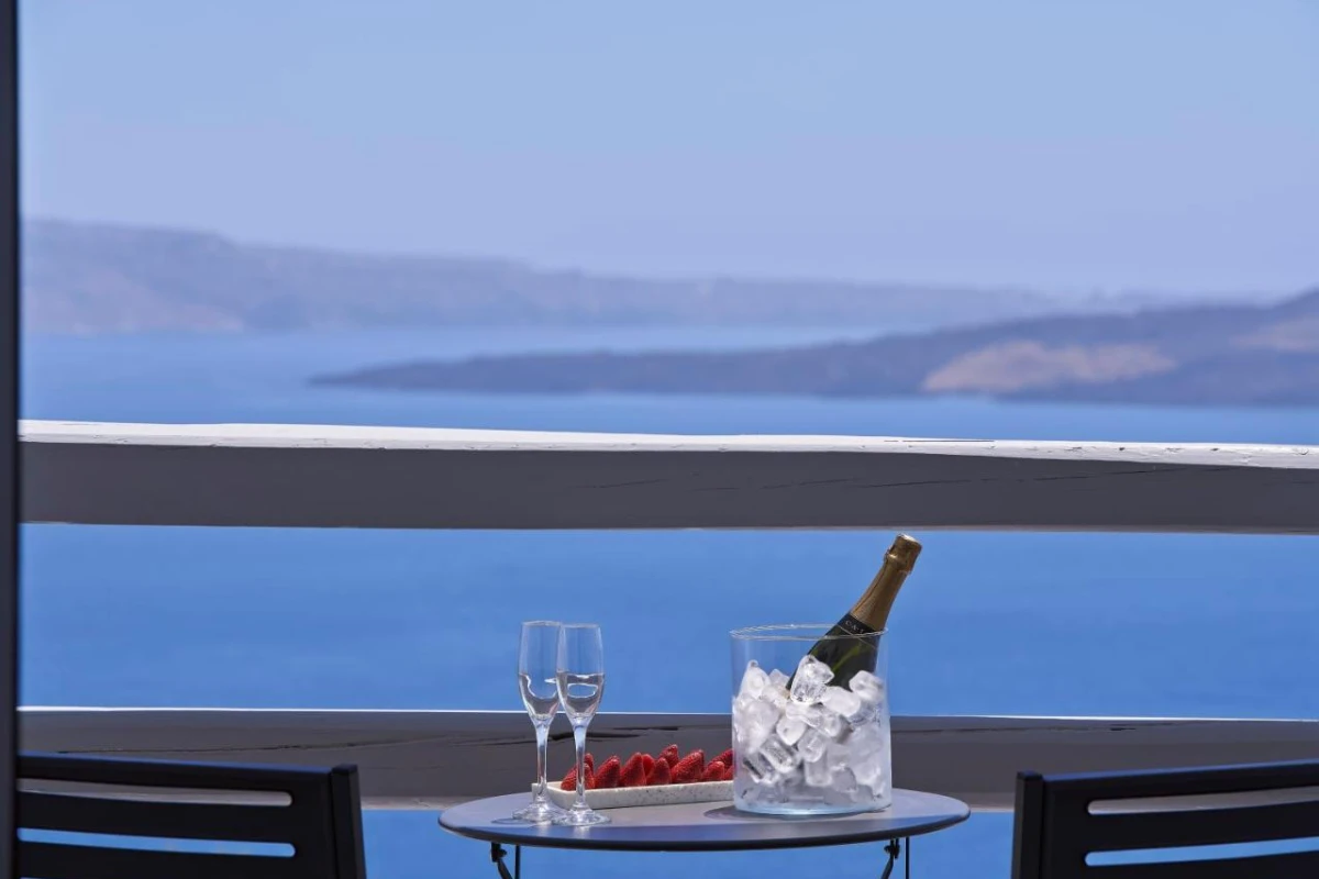 Mr & Mrs White Oia - Hotel Photo 38