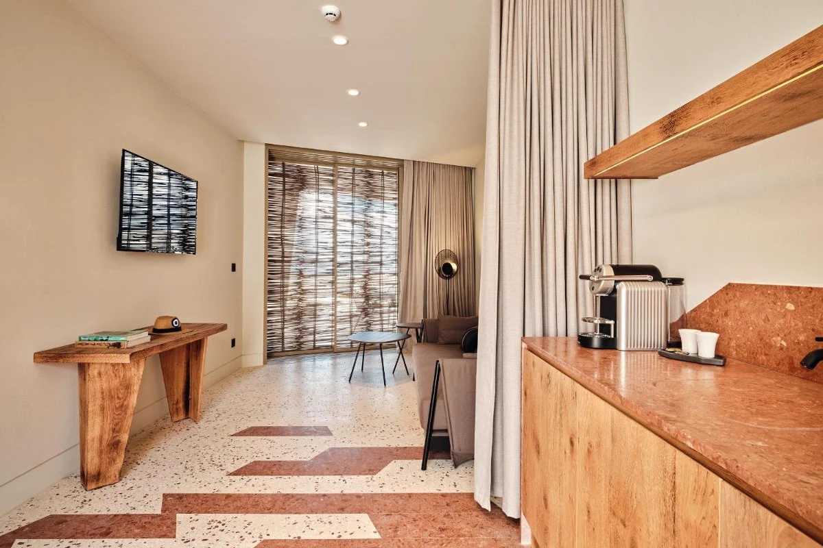 Nous Santorini - Hotel Photo 37