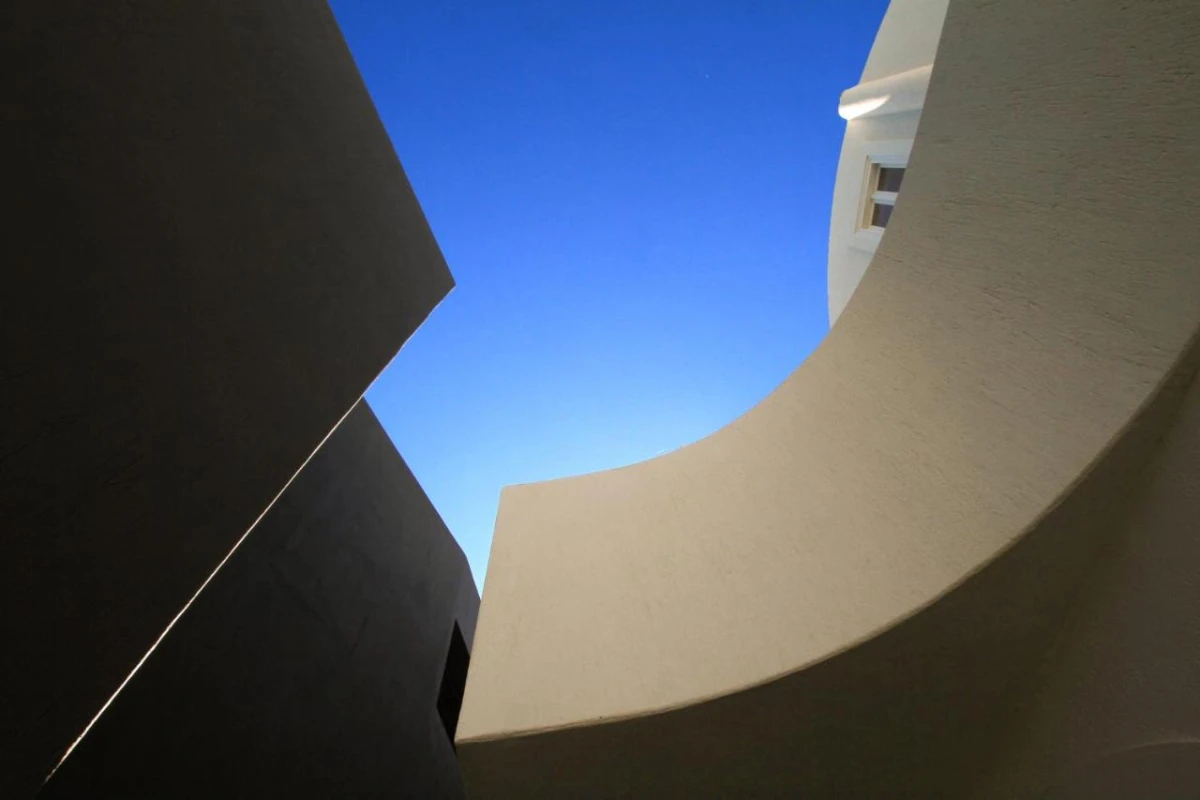 West East Suites - Hotel Photo 7