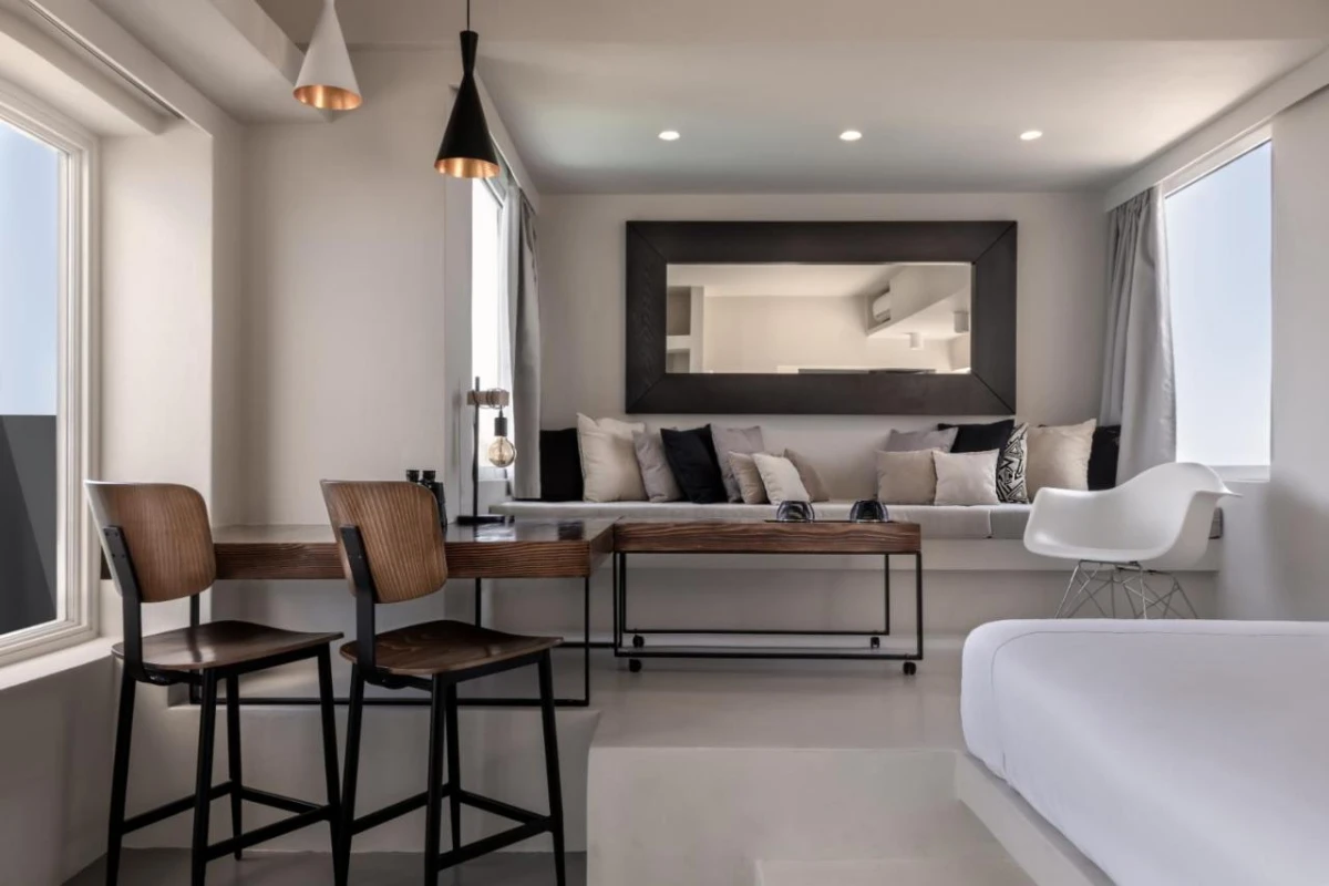 West East Suites - Hotel Photo 23