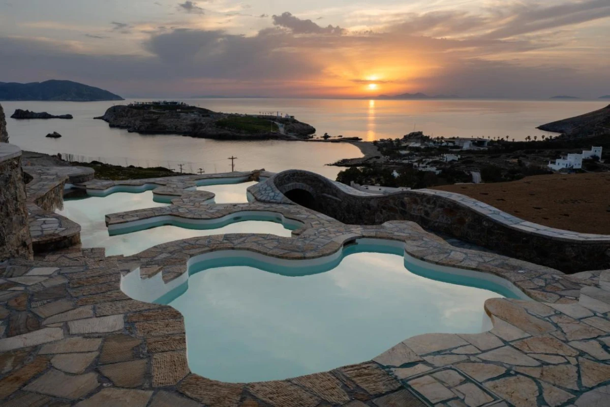 Agalia Luxury Suites - Hotel Photo 2