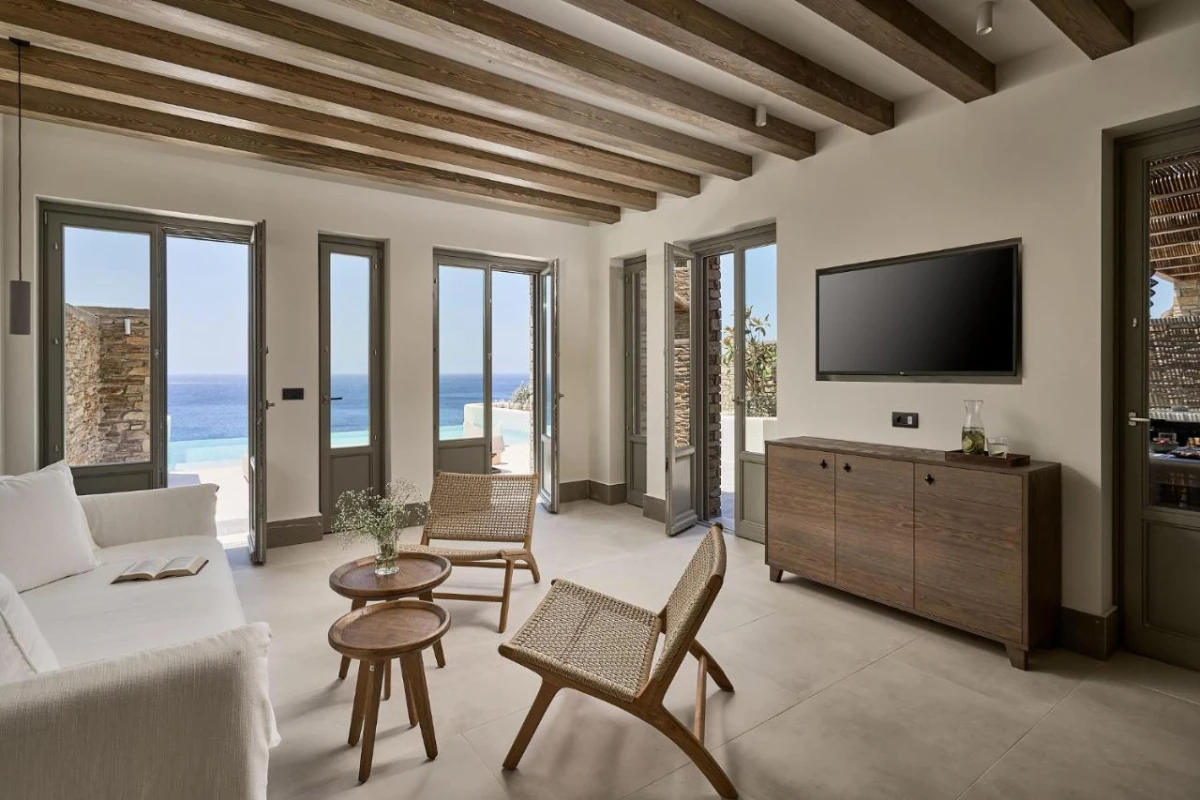 Ios Grand Pool Suites - Hotel Photo 4