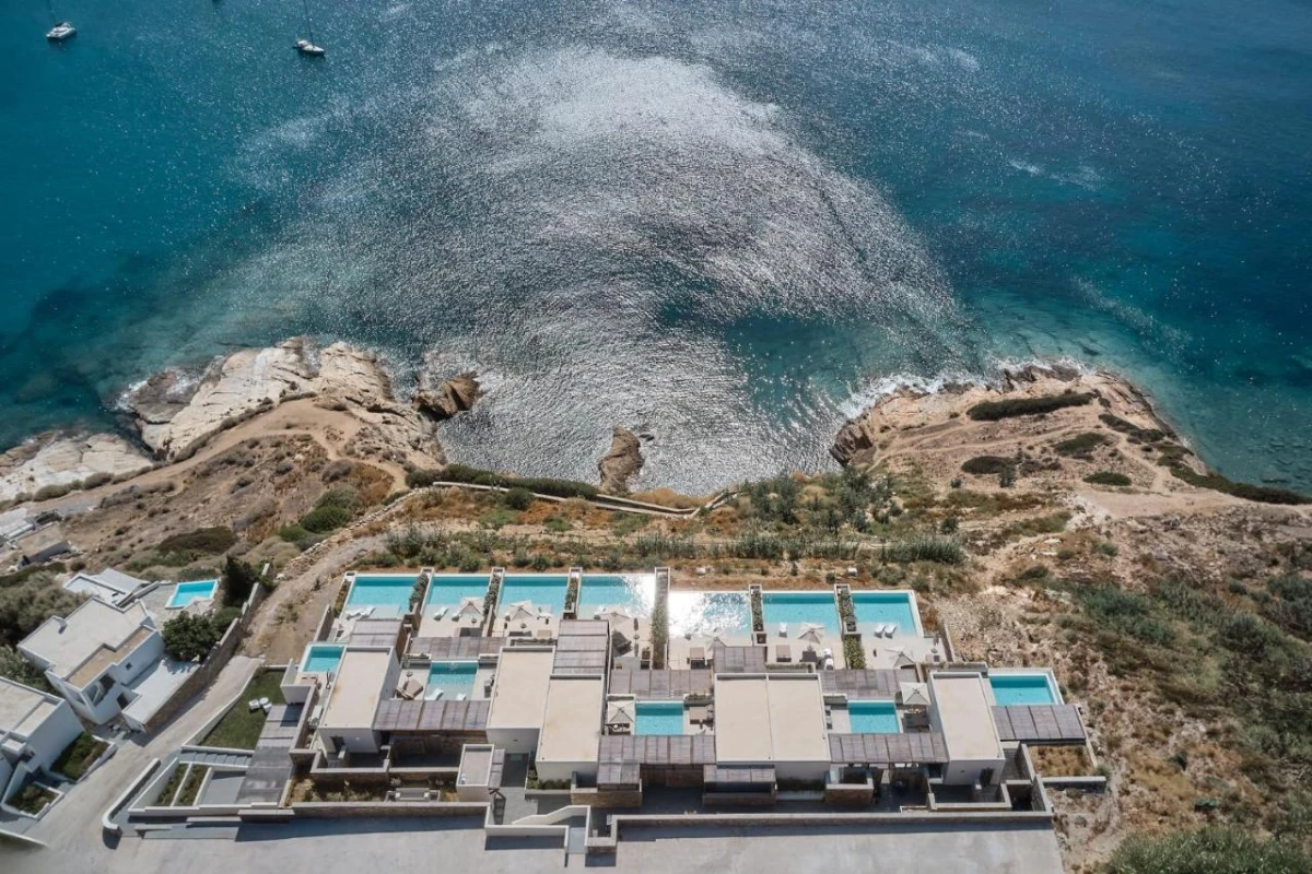 Ios Grand Pool Suites - Hotel Photo 8