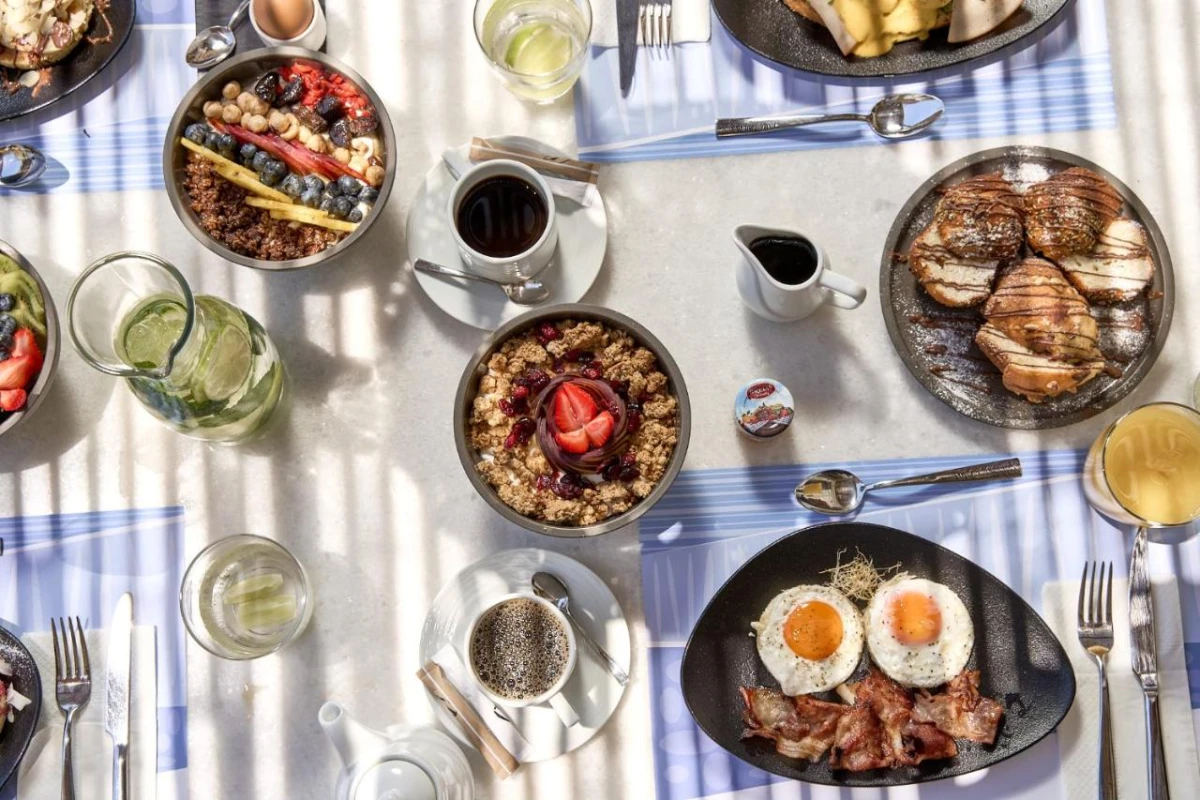 Ios Grand Pool Suites - Hotel Photo 26