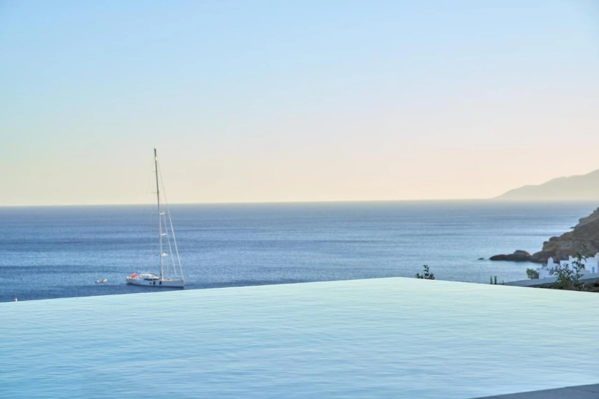 Ios Grand Pool Suites - Hotel Photo 34