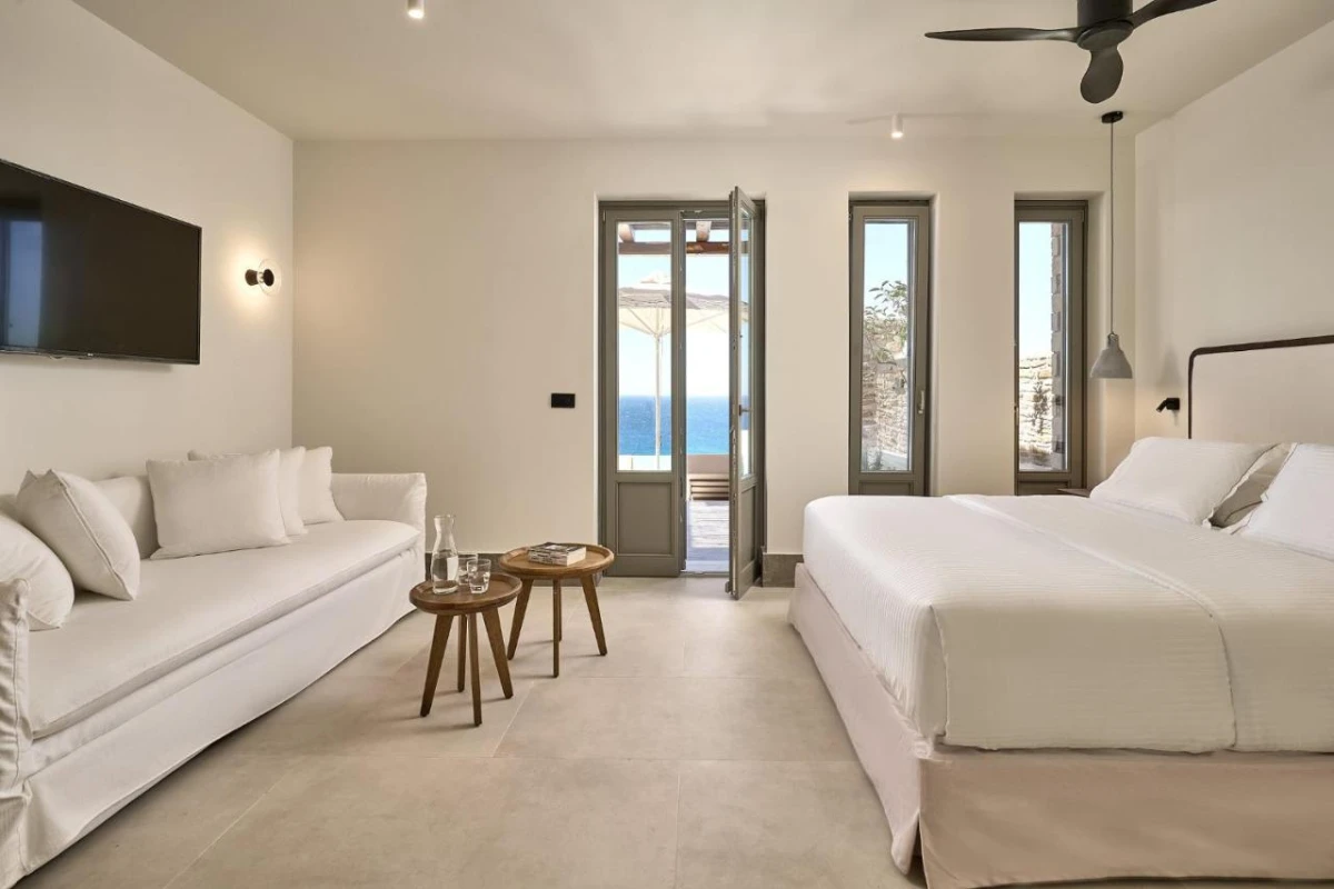 Ios Grand Pool Suites - Hotel Photo 36