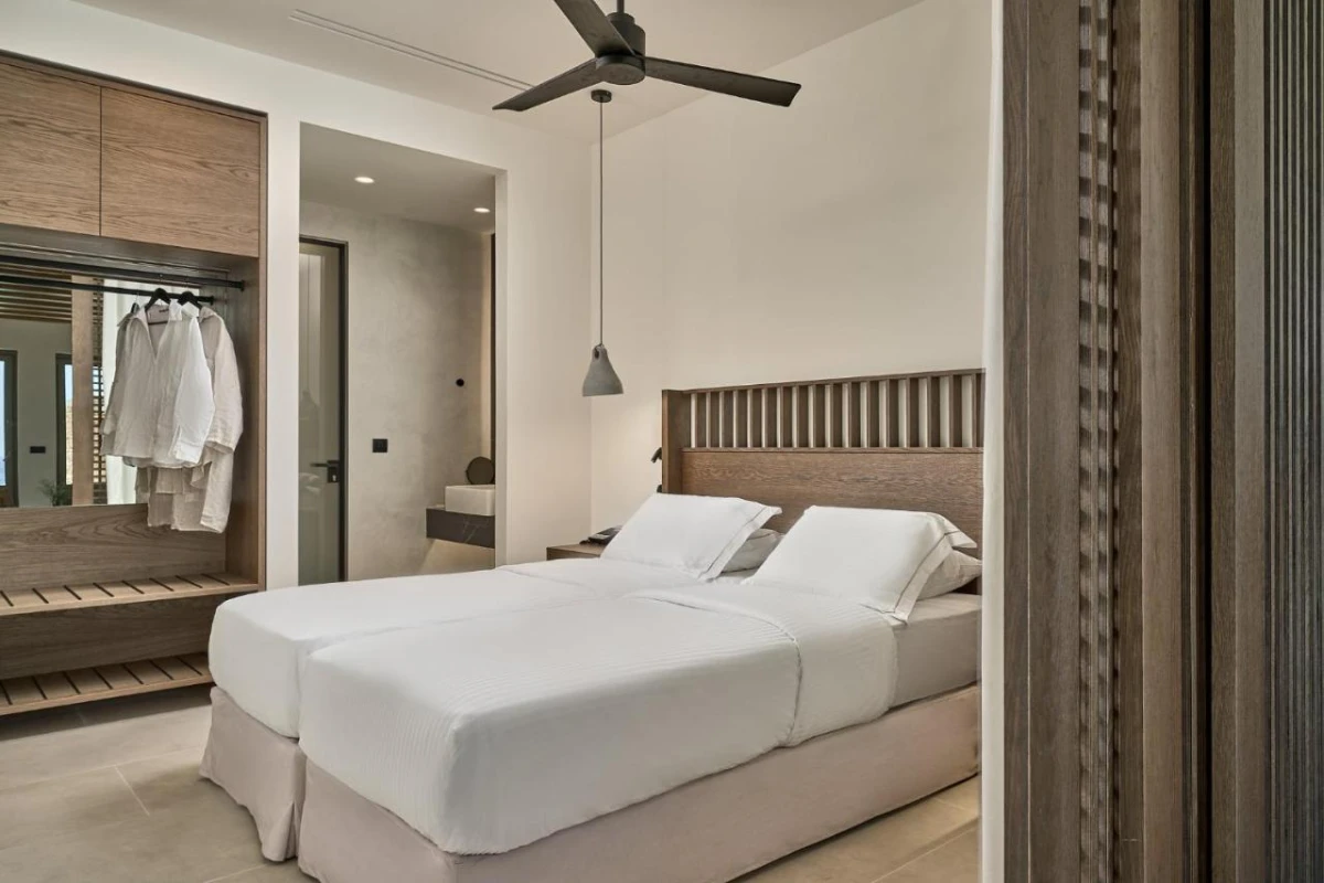 Ios Grand Pool Suites - Hotel Photo 53