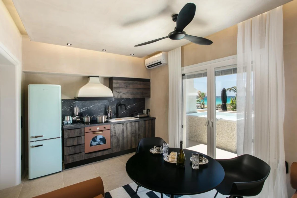 Eden Beachfront Residences & Suites - Hotel Photo 9