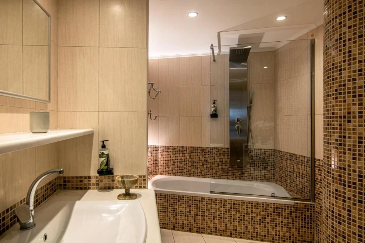 Elea Suites & Residences - Hotel Photo 68