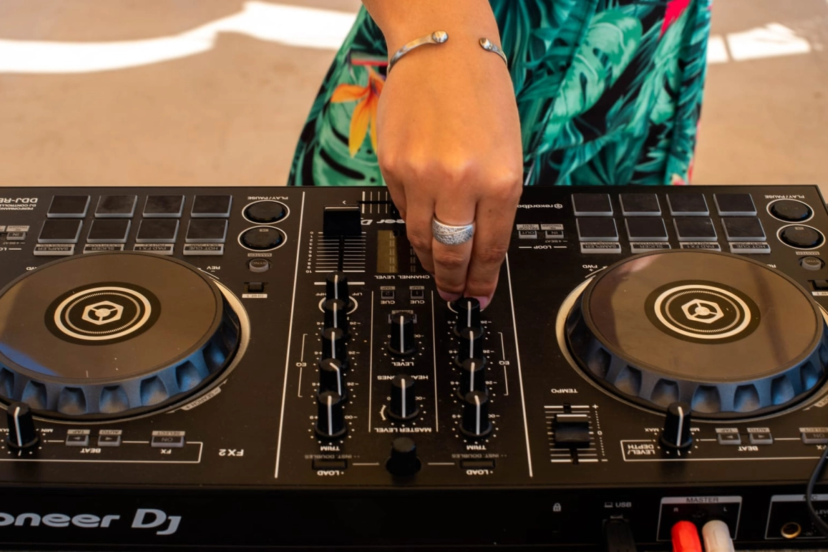 Cavo Zoe Seaside Hotel - Hotel Photo 23