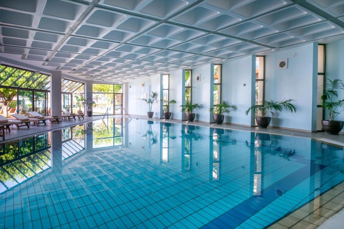 Constantinou Bros Athena Beach Hotel - Hotel Photo 37