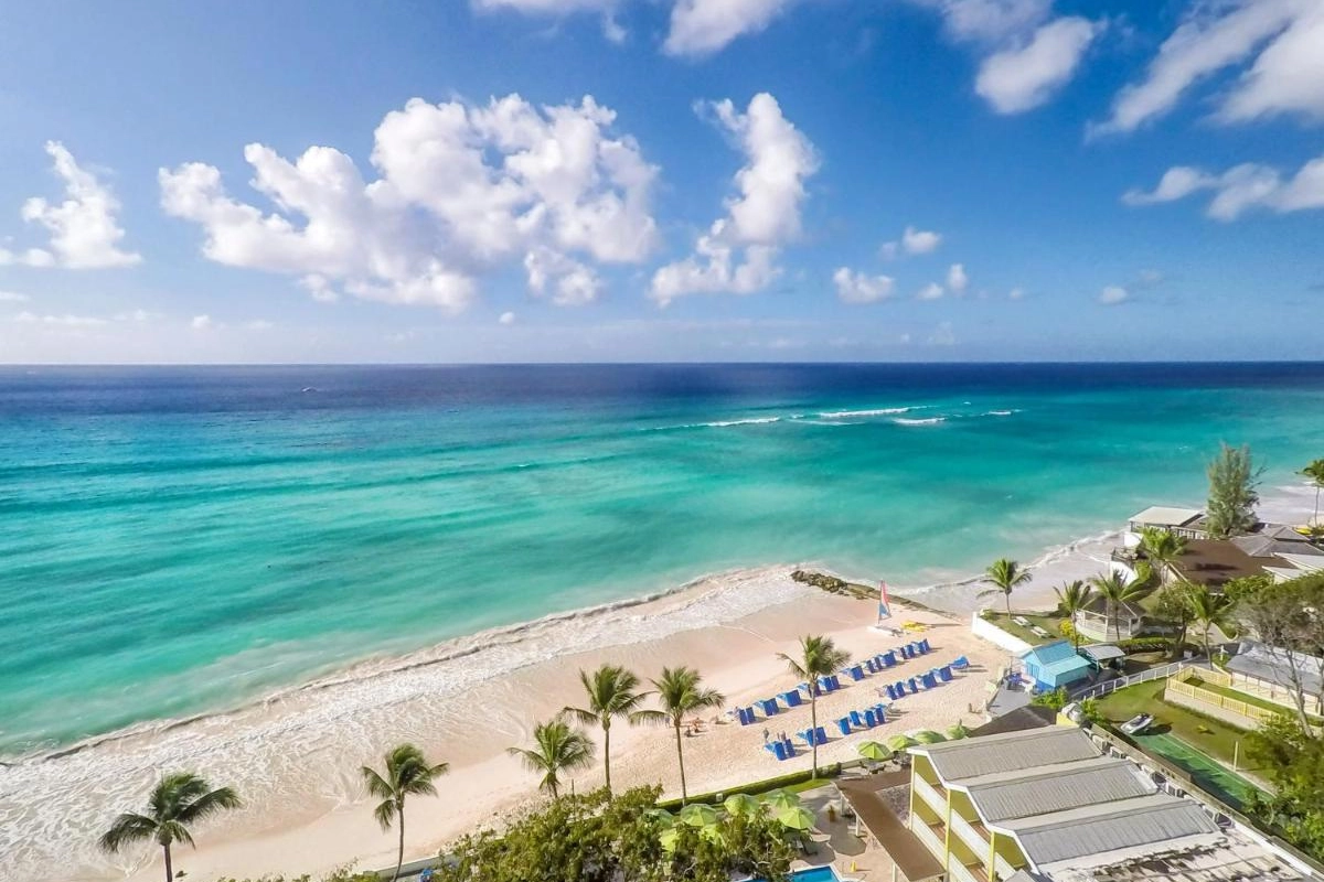 Sea Breeze Beach House - Hotel Photo 31