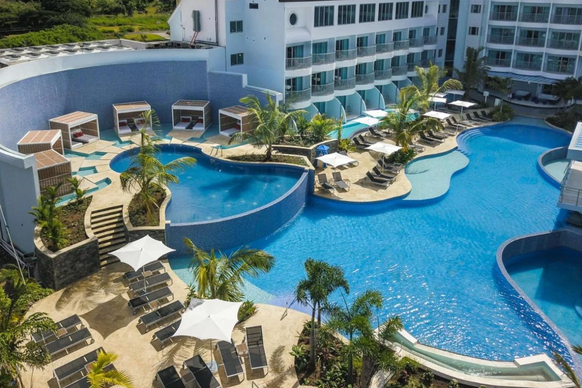 Harbor Club St Lucia Curio Collection by Hilton - Hotel Photo 9