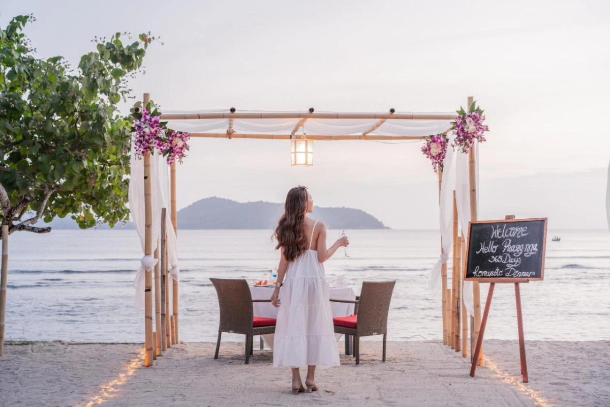 Thavorn Beach Village Resort - Hotel Photo 25