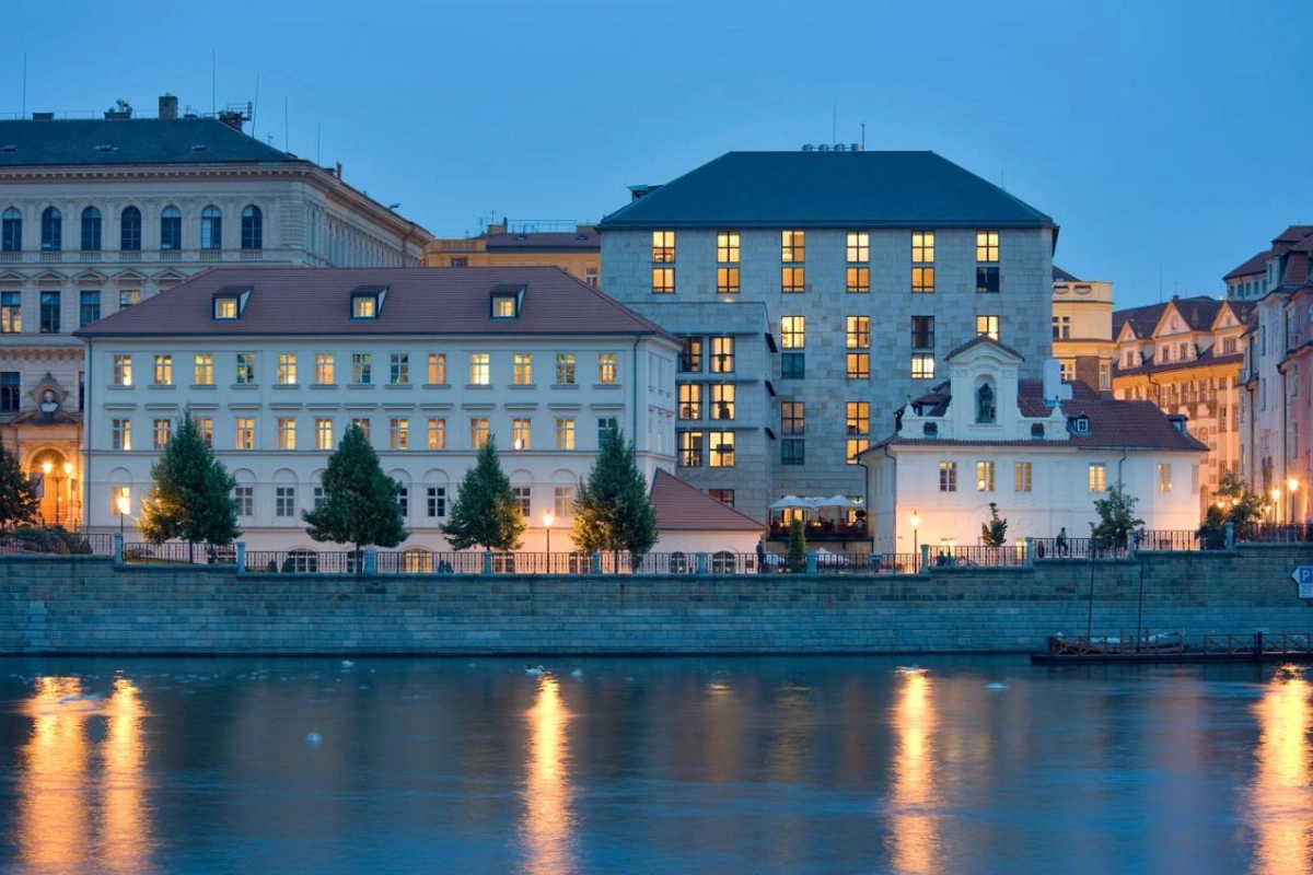 Four Seasons Hotel Prague - Hotel Photo 3