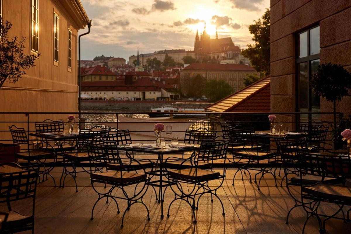 Four Seasons Hotel Prague - Hotel Photo 8