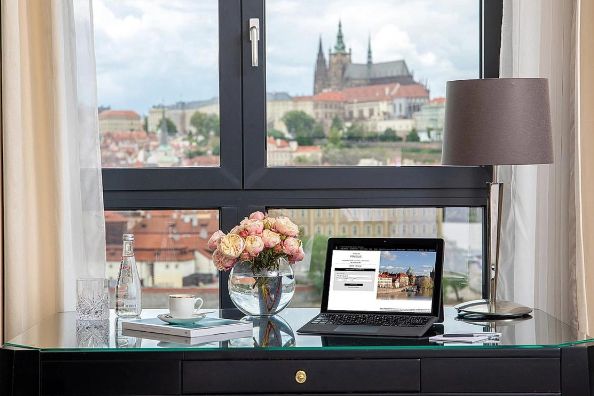 Four Seasons Hotel Prague - Hotel Photo 10