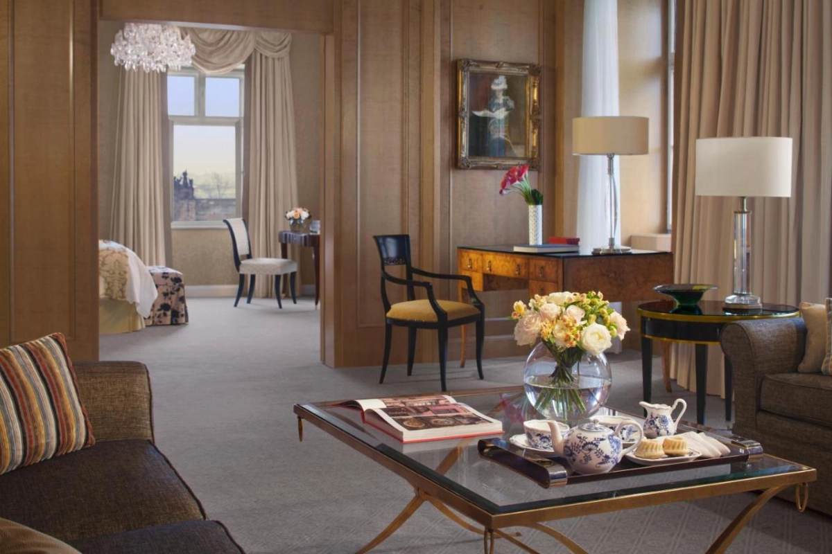 Four Seasons Hotel Prague - Hotel Photo 11