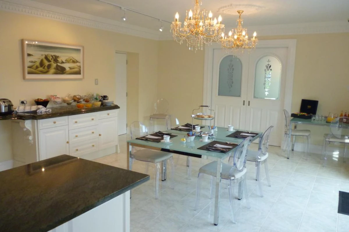 Camp Estate At Lanarch Castle - Hotel Photo 2