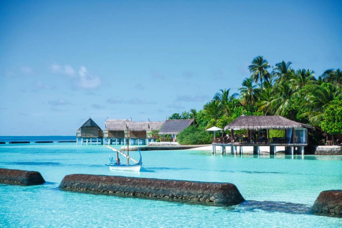 Constance Moofushi - Hotel Photo 3