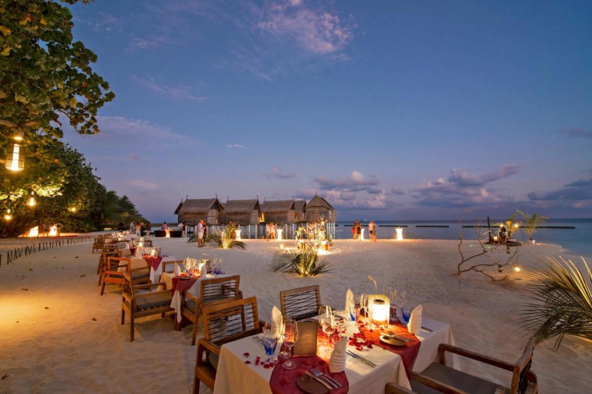 Constance Moofushi - Hotel Photo 13